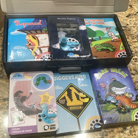 Amazon Other - Moonlite Smartphone Story Time Projector + Stories